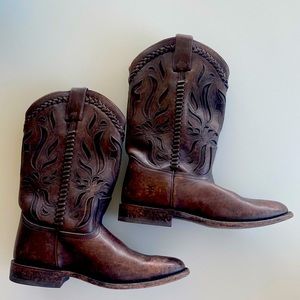 Frye distressed casual cowboy boots